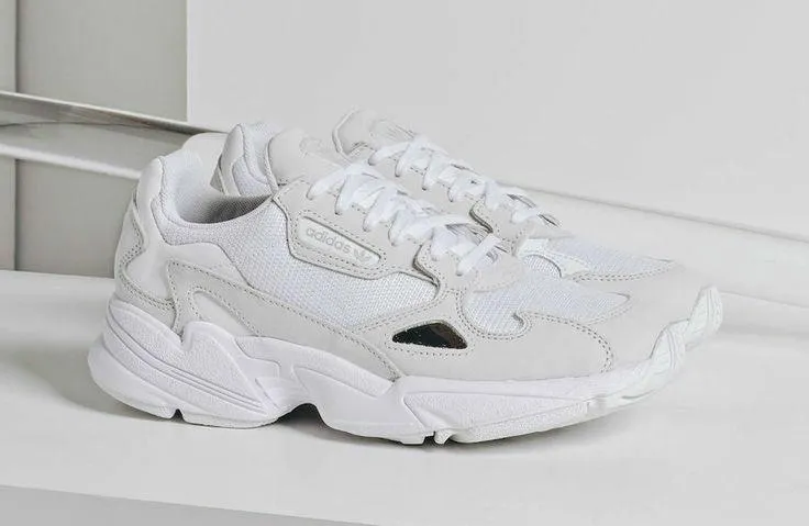 Adidas Falcon Blanco