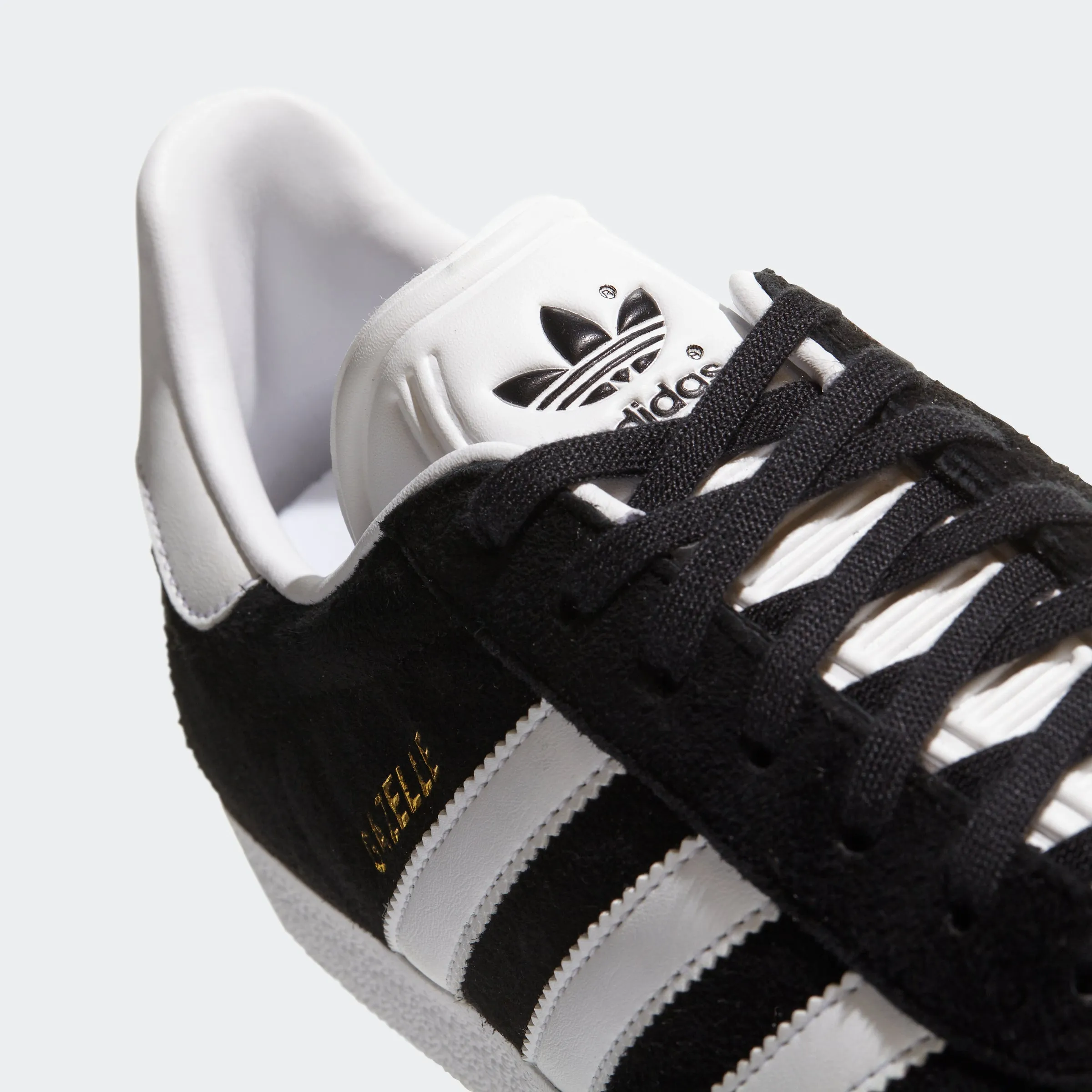 Adidas Gazelle Core Black Cloud White Gold