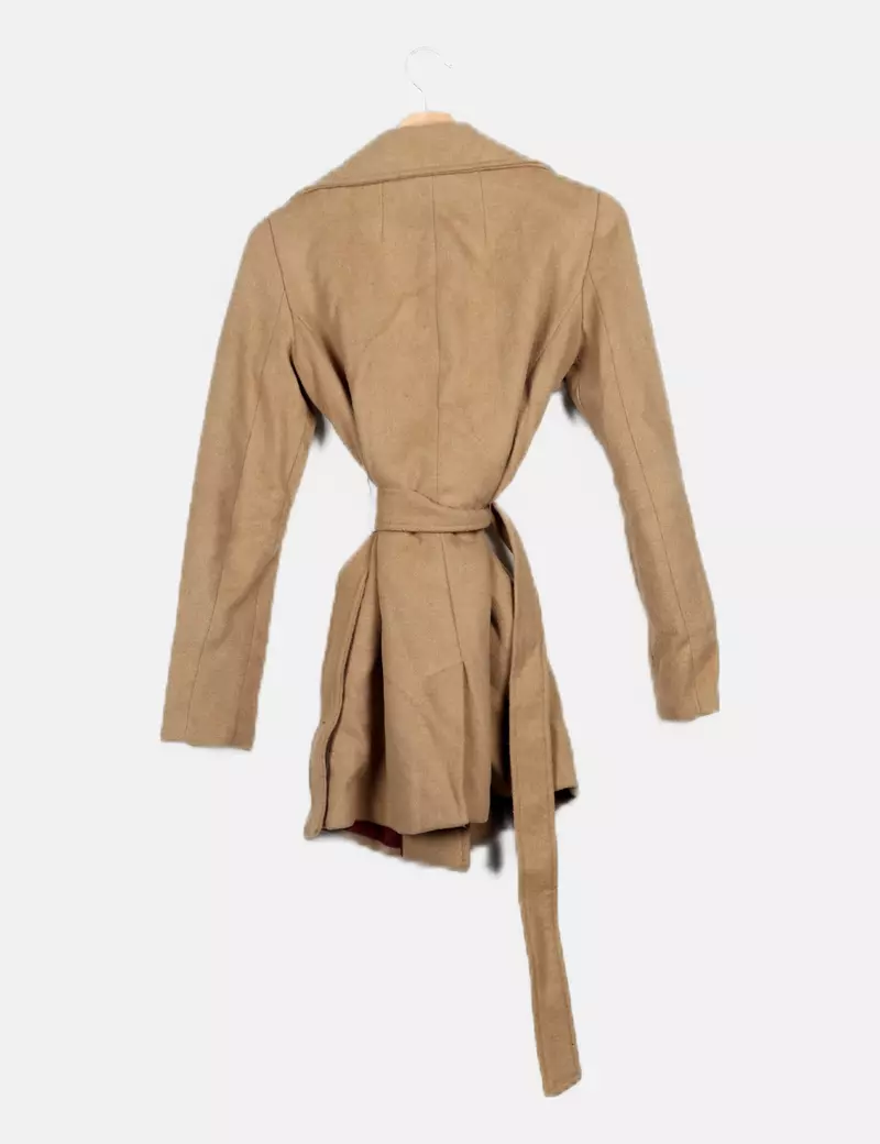 Bershka Abrigo camel cinturón