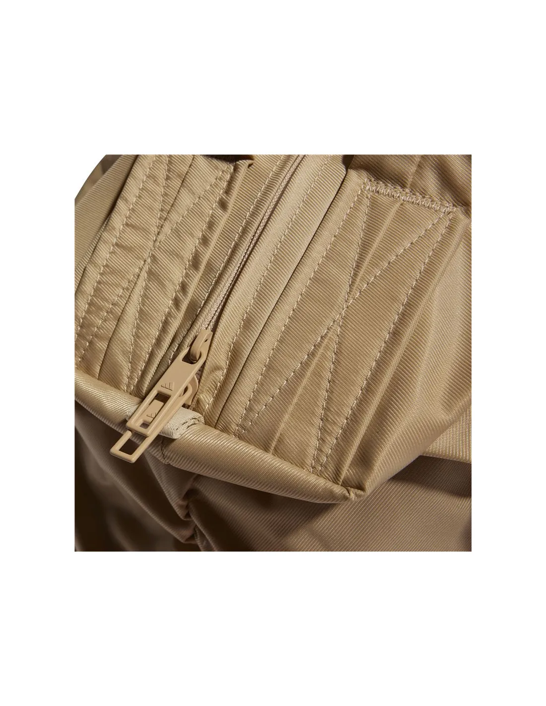 Bolsa de entrenamiento adidas Beyond Fashion Beige