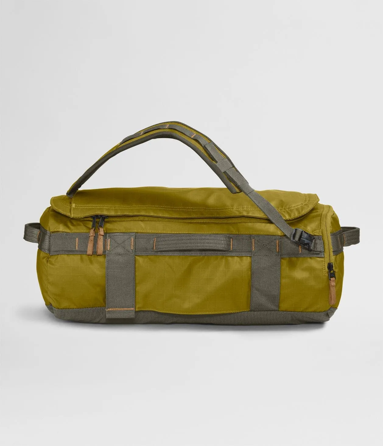 BOLSO BASE CAMP VOYAGER DUFFEL 32 L