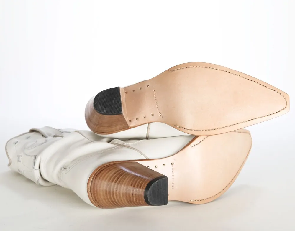Botas cowboy blanca piel
