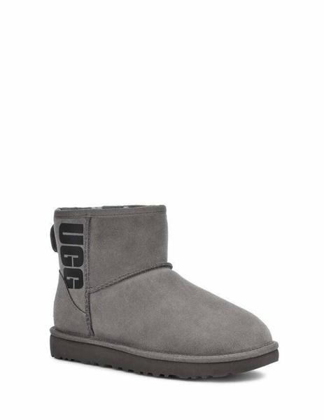 botín ugg classic mini rubber logo gris