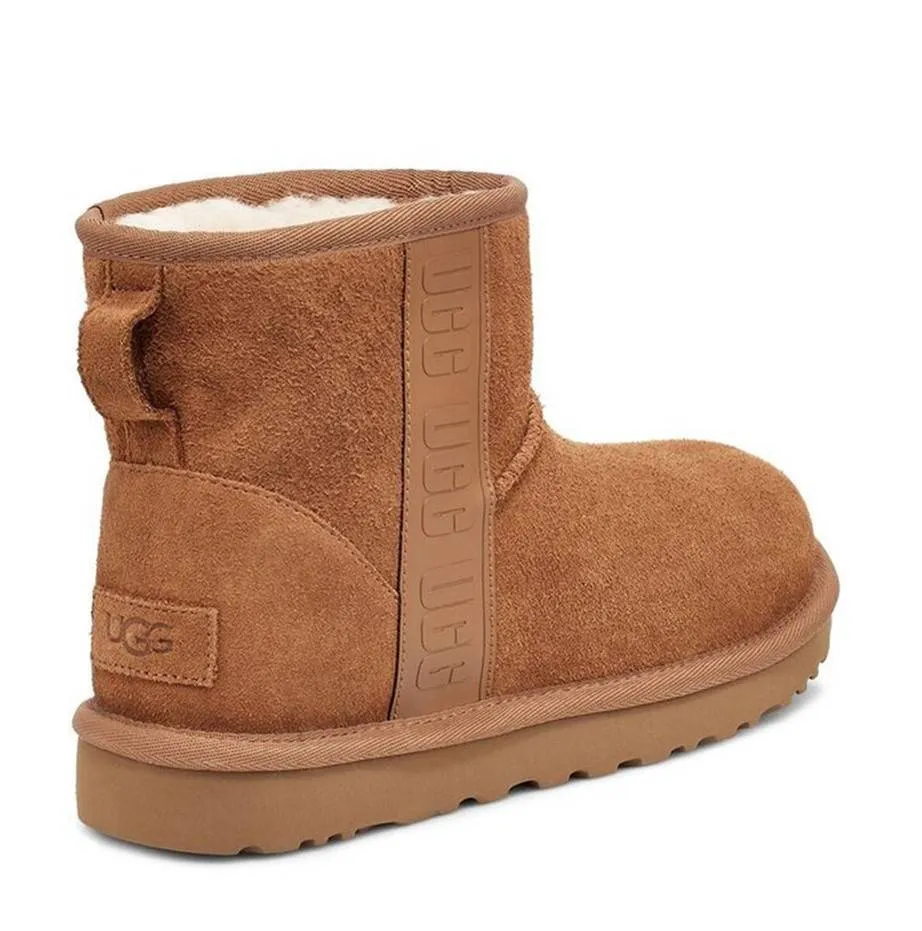 Botín UGG Classic Mini Side Logo Marron
