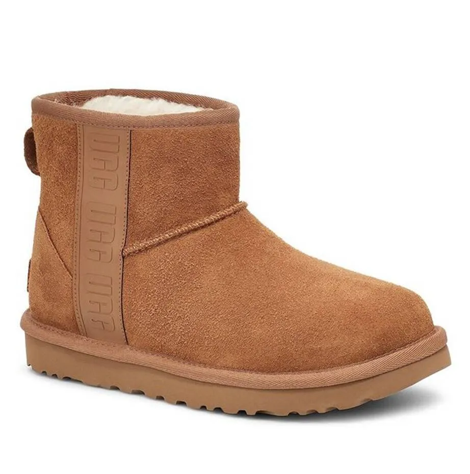 Botín UGG Classic Mini Side Logo Marron