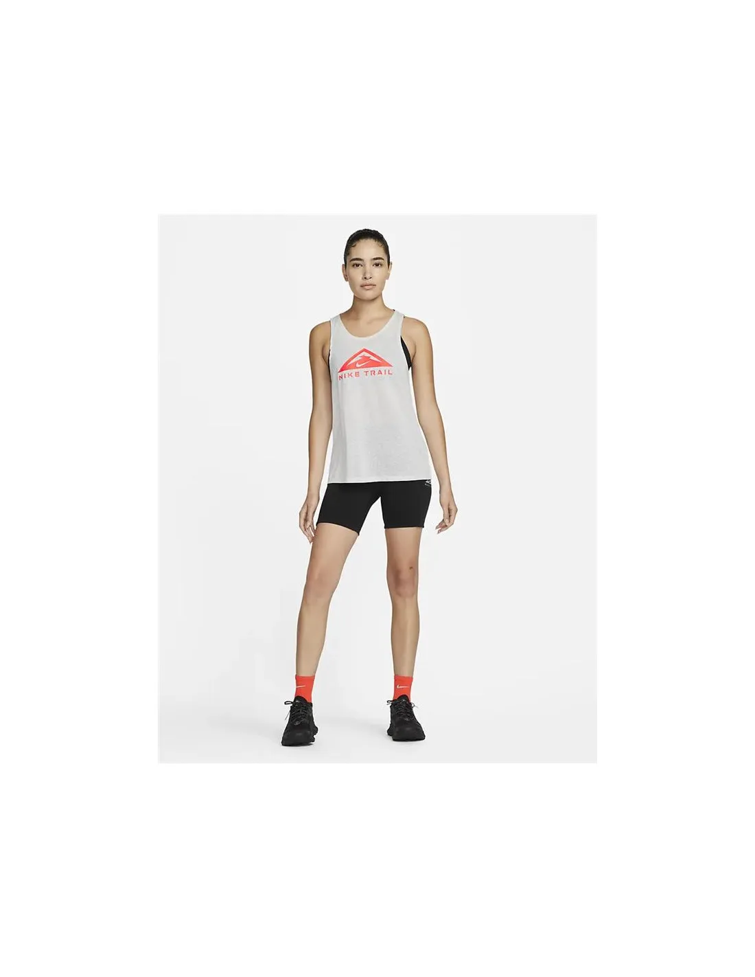 CAMISETA DE TRAIL NIKE DRIFIT GRIS MUJER