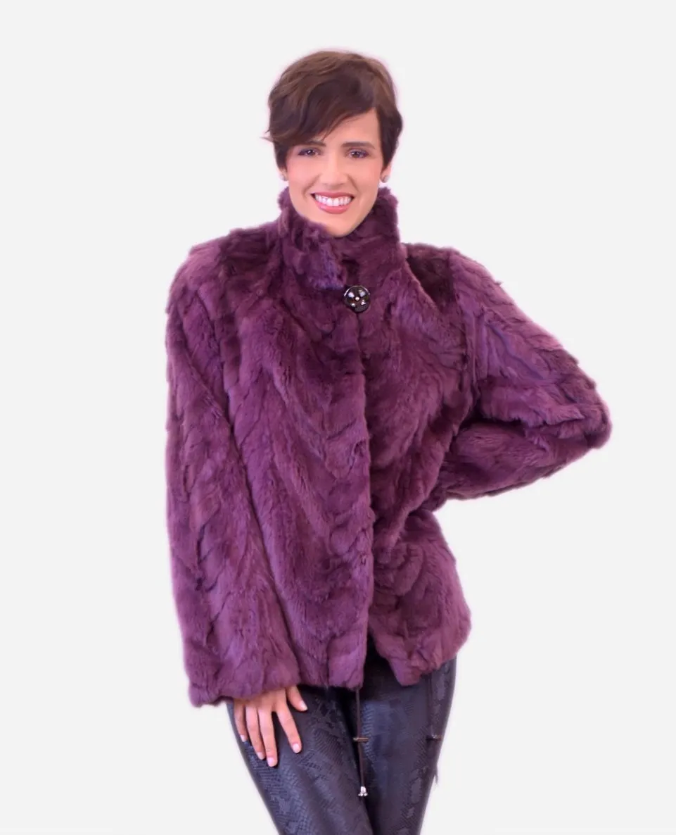 Chaqueta burdeos de pelo de visón con cuello levantado
