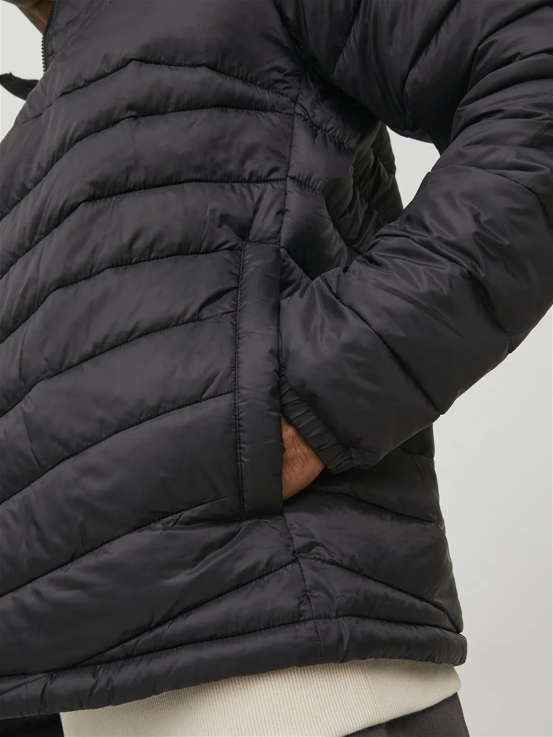 Chaqueta corta acolchada | Negro | Jack & Jones®