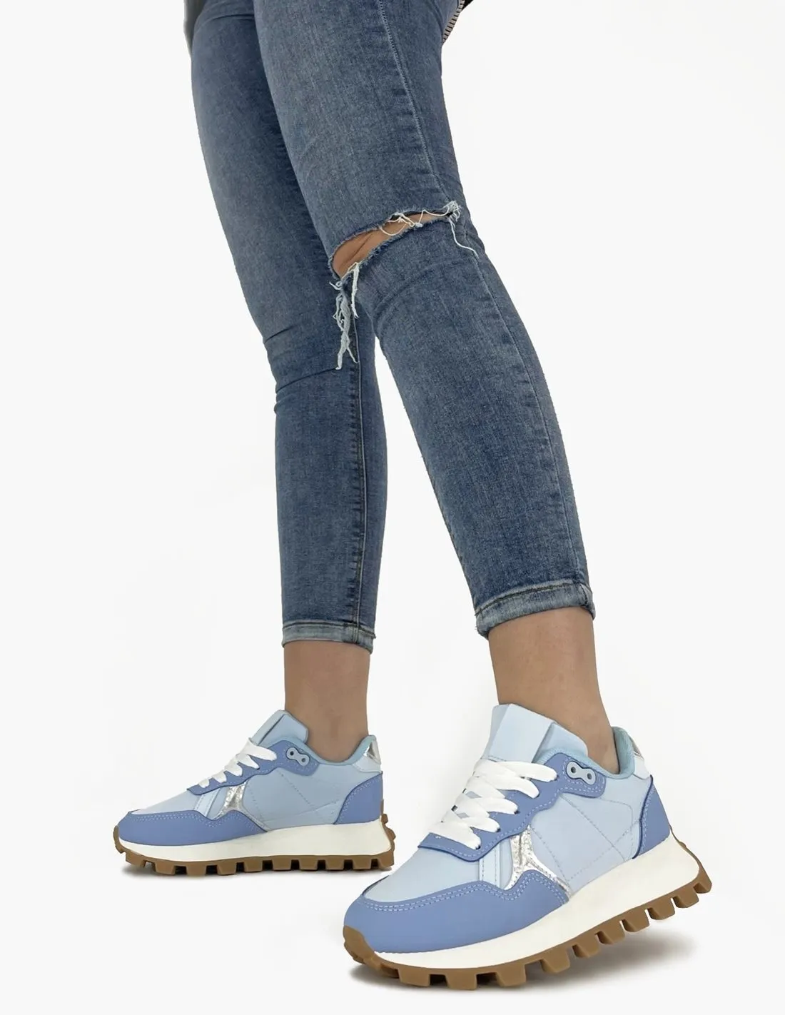 Deportiva vestir azul | Claris