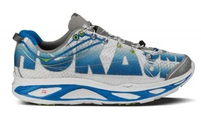 HOKA Huaka