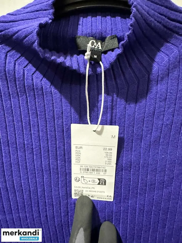 Jersey de mujer con cuello alto morado