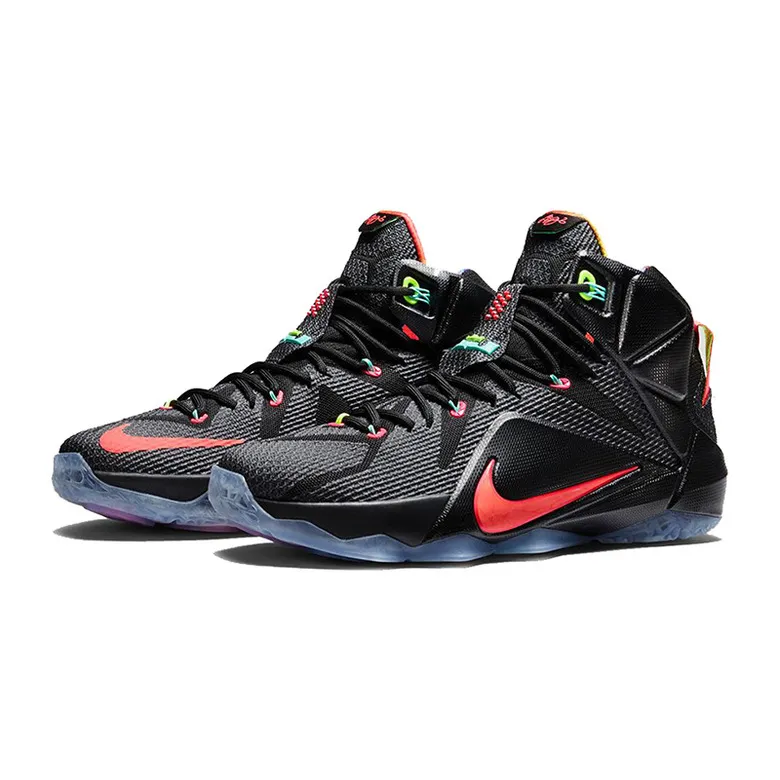 Lebron XII "Data" (068/negro/crimson)