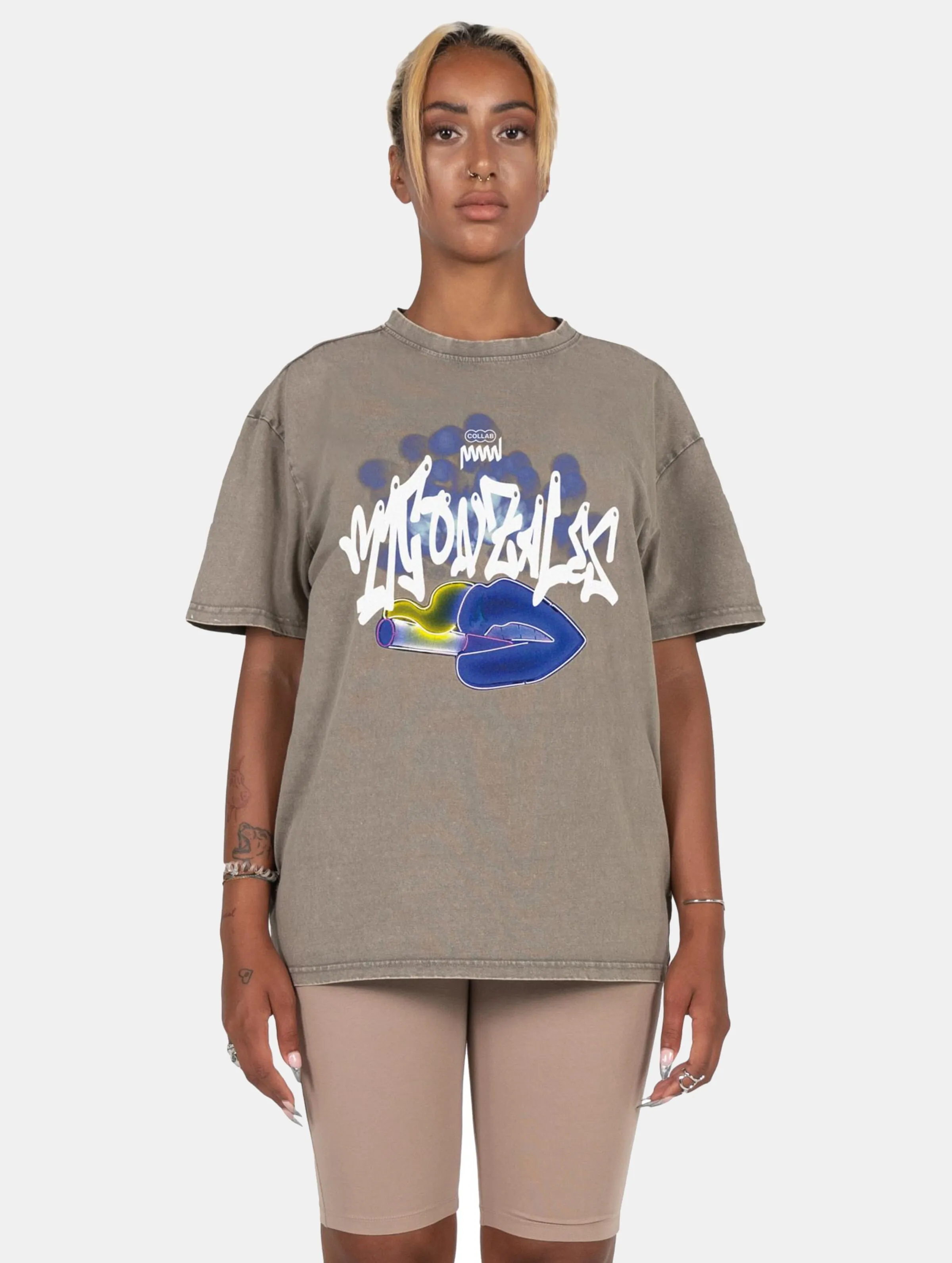MJ GONZALES LADIES KISS X ACID WASHED HEAVY OVERSIZED TSHIRTS