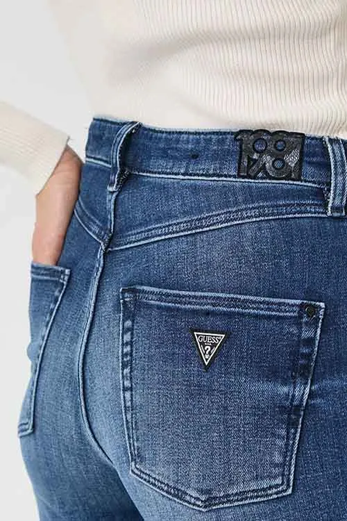 Pantalón para mujer de Guess Jeans – W2BA80D4H1A