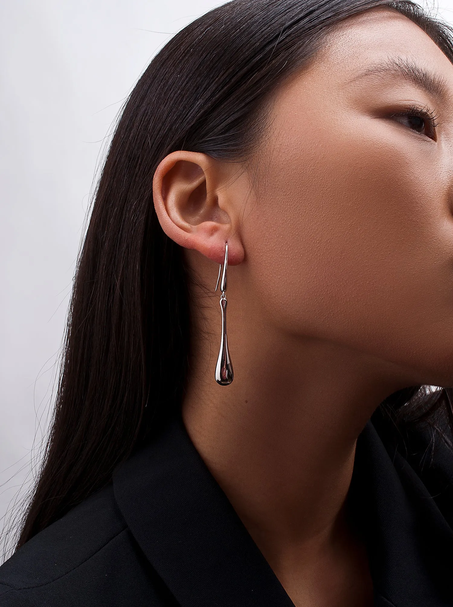 Pendientes originales de plata largos diseo lágrima