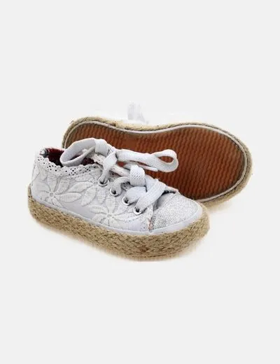 Primark Zapatilla blanca combinada