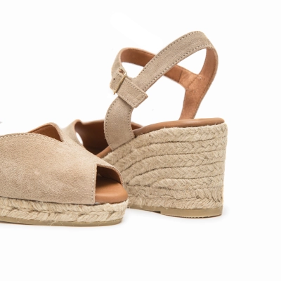 Sandalia cuña yute beige Viguera