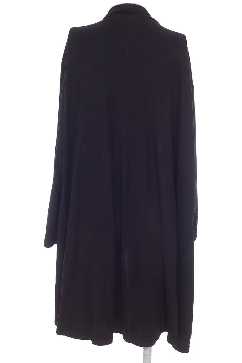 SWEATER COLOR NEGRO  BYBLA