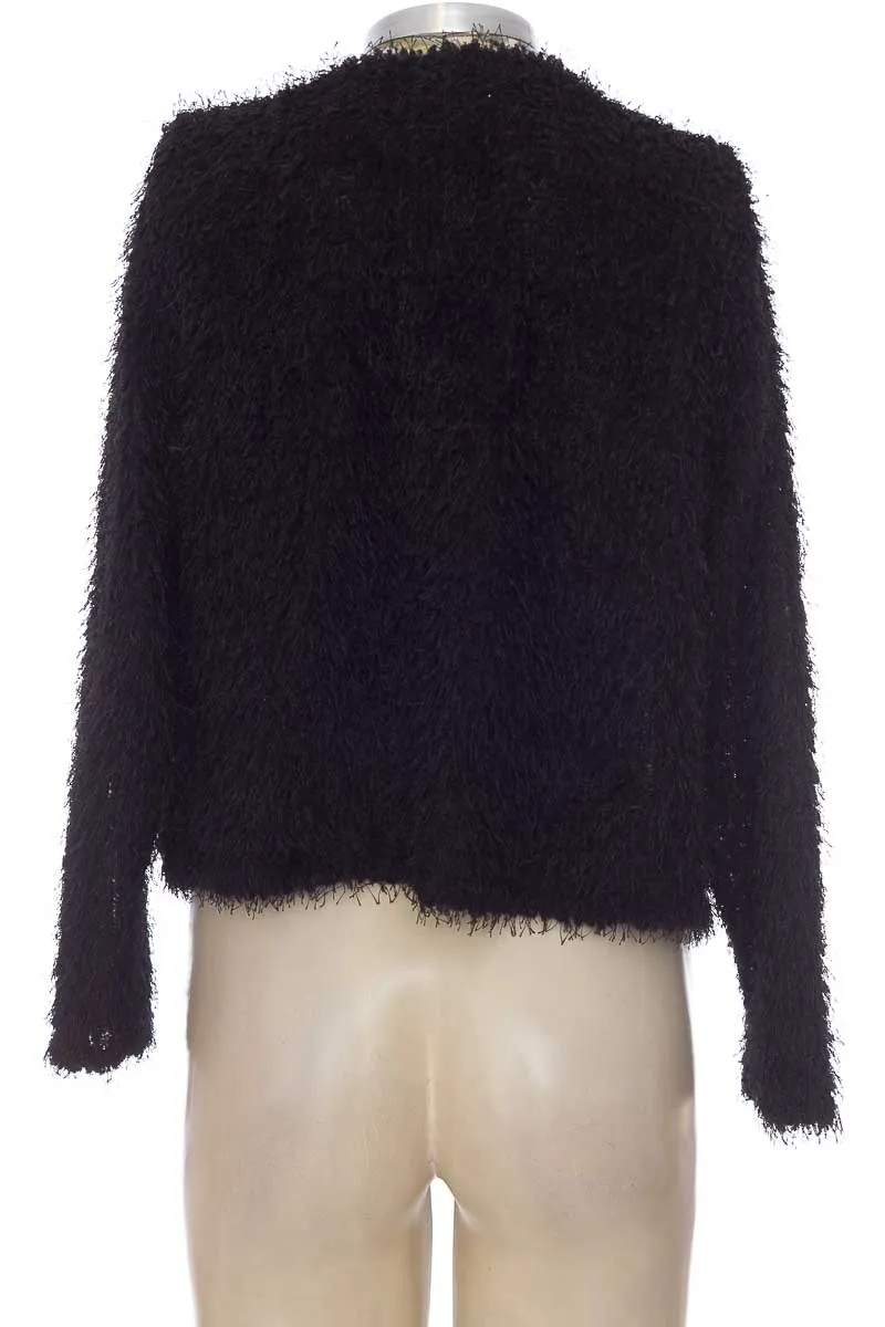 SWEATER COLOR NEGRO  COLOR