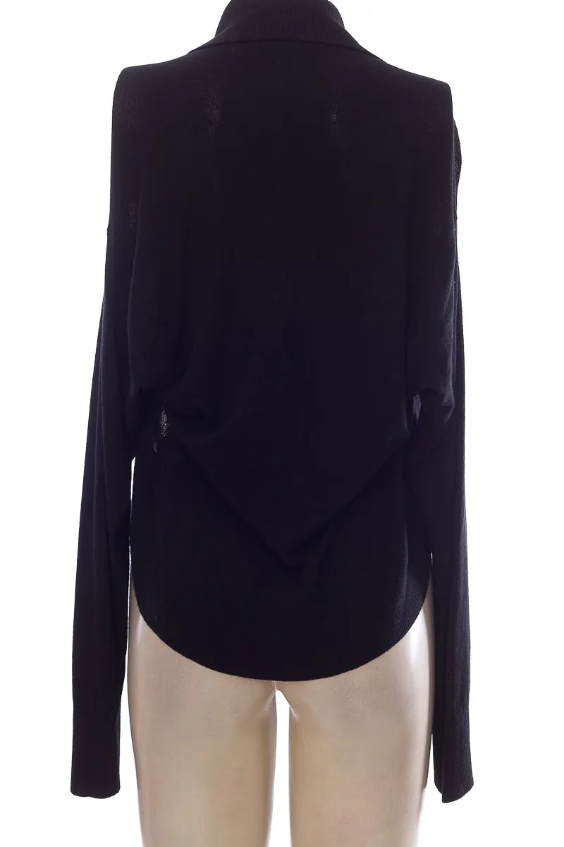 SWEATER COLOR NEGRO  JULIO
