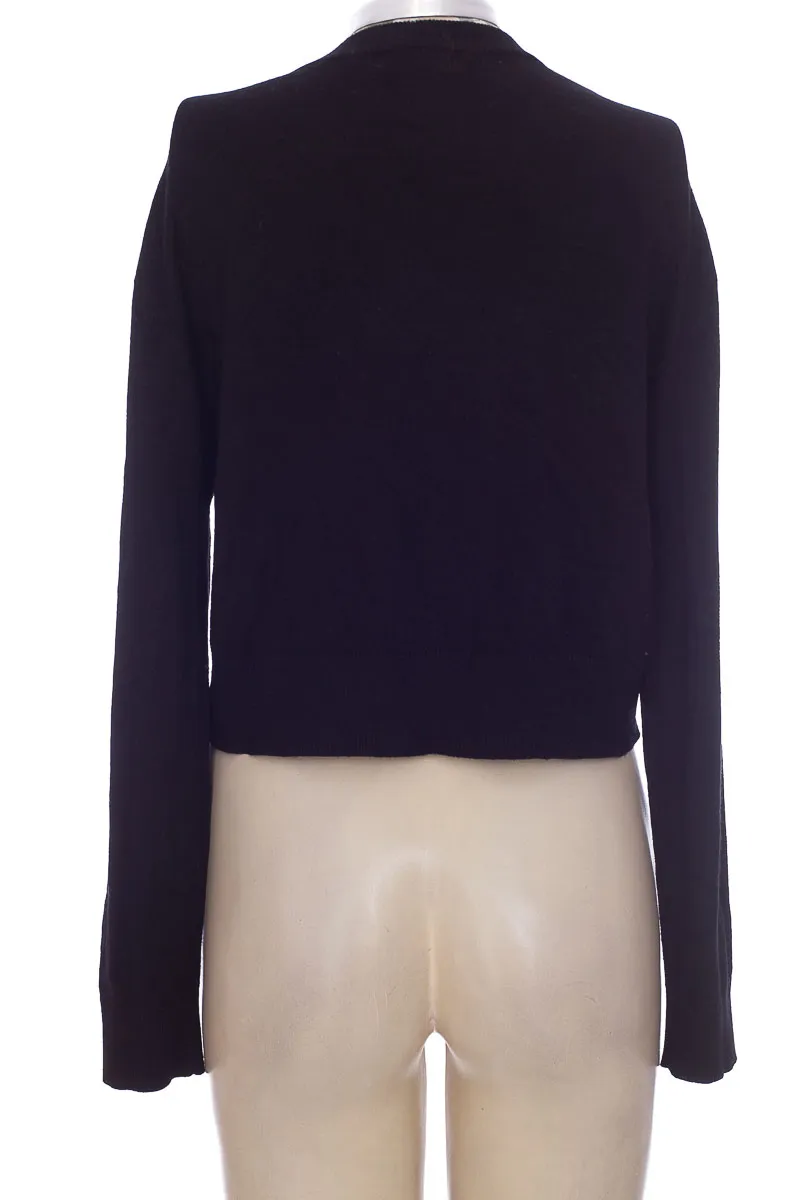 SWEATER COLOR NEGRO  STRADIVARIUS