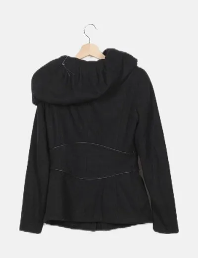 Zara Abrigo negro capucha