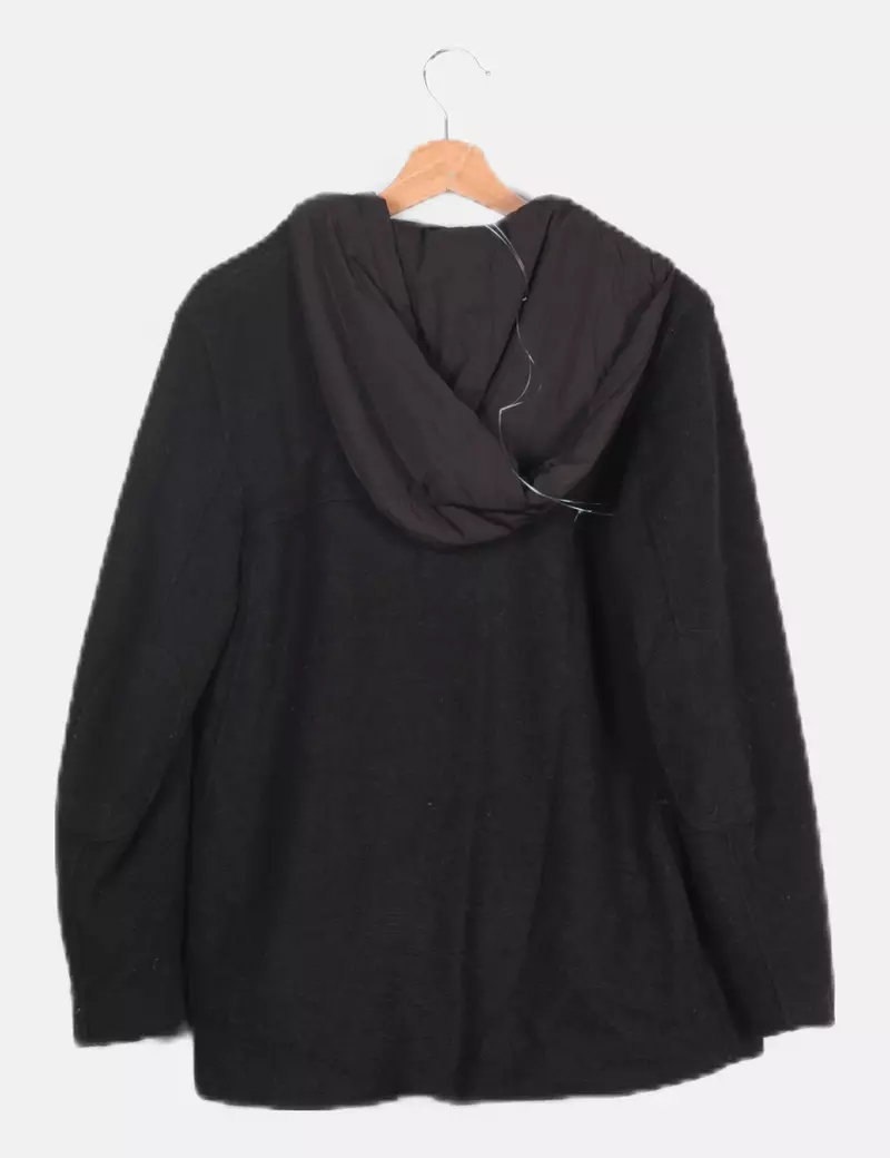 Zara Abrigo negro texturizado